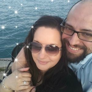 Meet your Posher, Selena